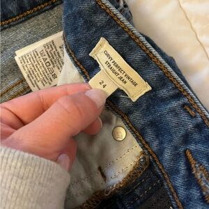 Madewell Medium/Dark Wash Curvy Perfect Vintage Jean